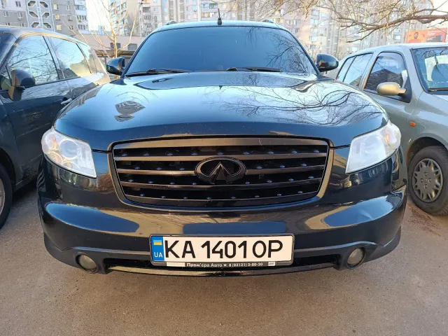 Infiniti FX - фото 2