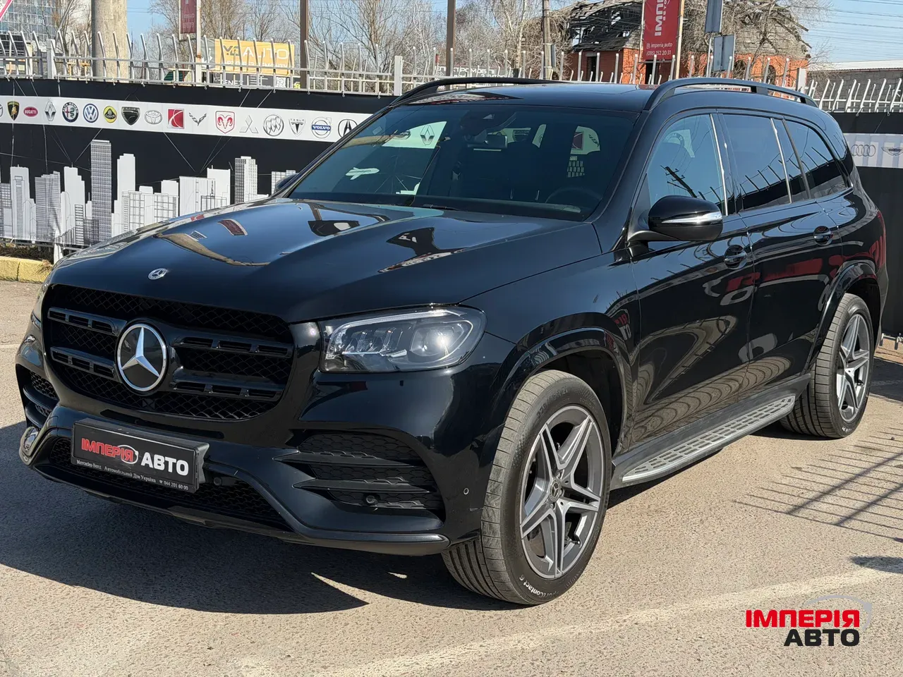 Mercedes-Benz GLS - фото 2