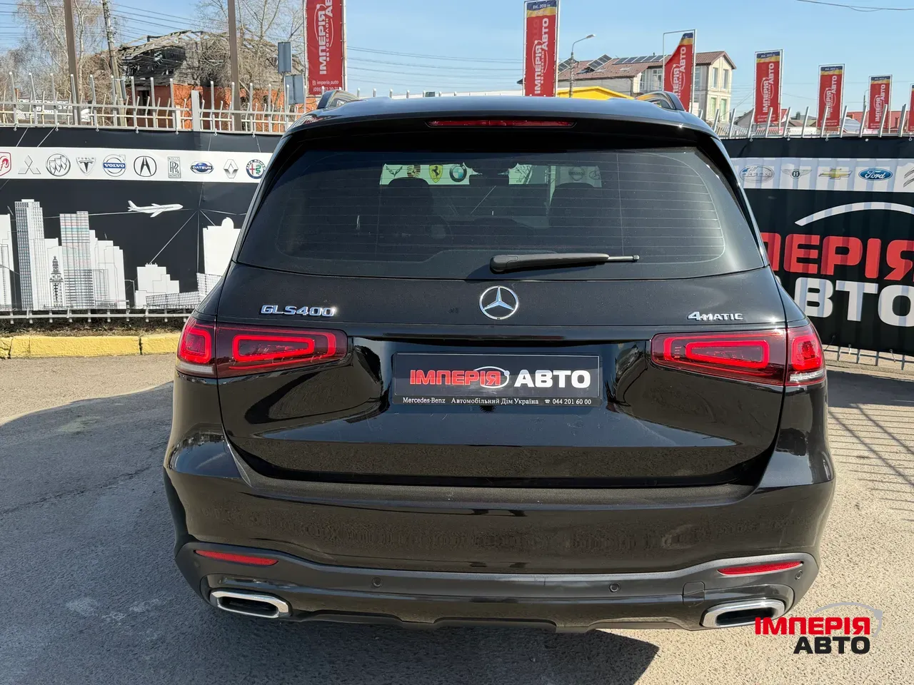 Mercedes-Benz GLS - фото 5