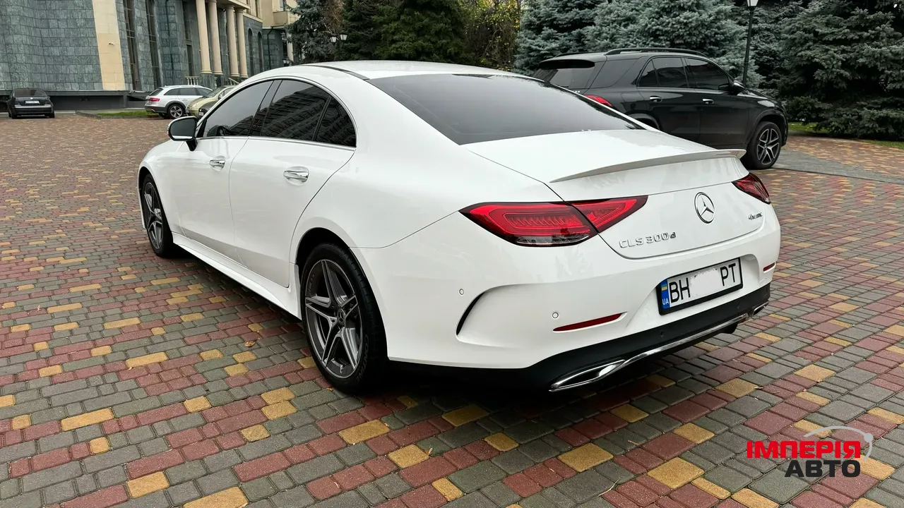 Mercedes-Benz CLS - фото 5