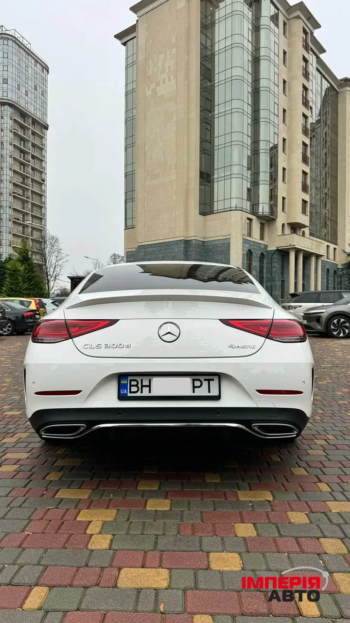 Mercedes-Benz CLS - фото 4