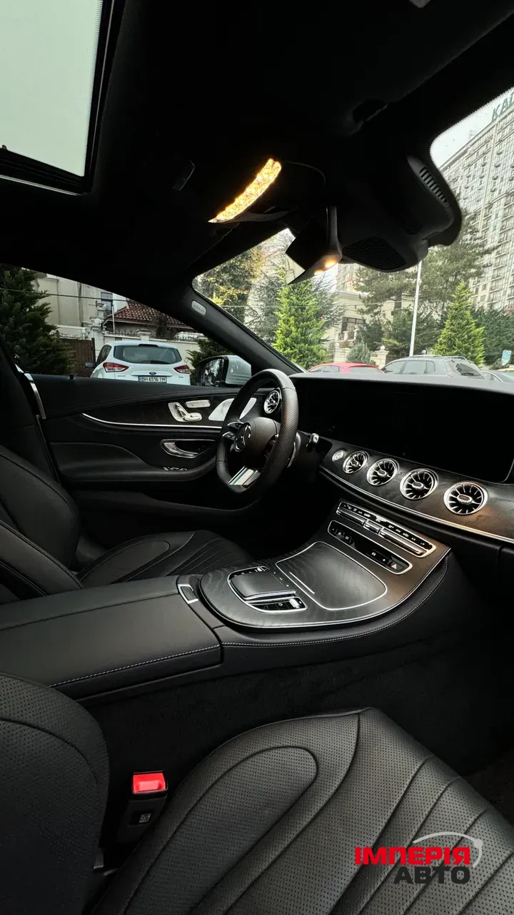Mercedes-Benz CLS - фото 16