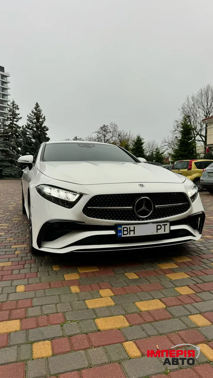 Mercedes-Benz CLS - фото 1