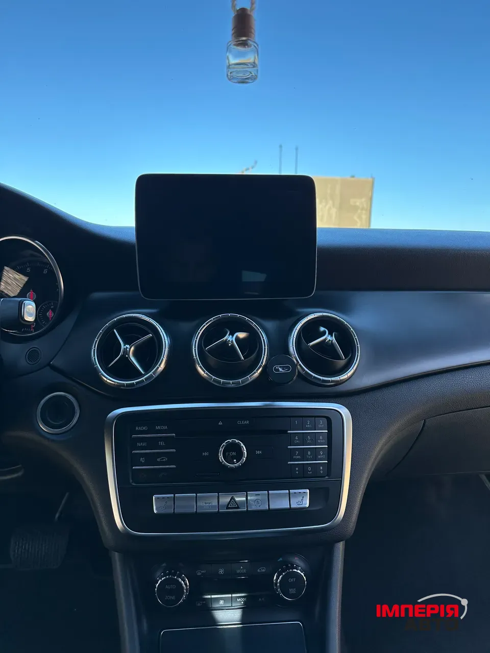 Mercedes-Benz CLA - фото 14