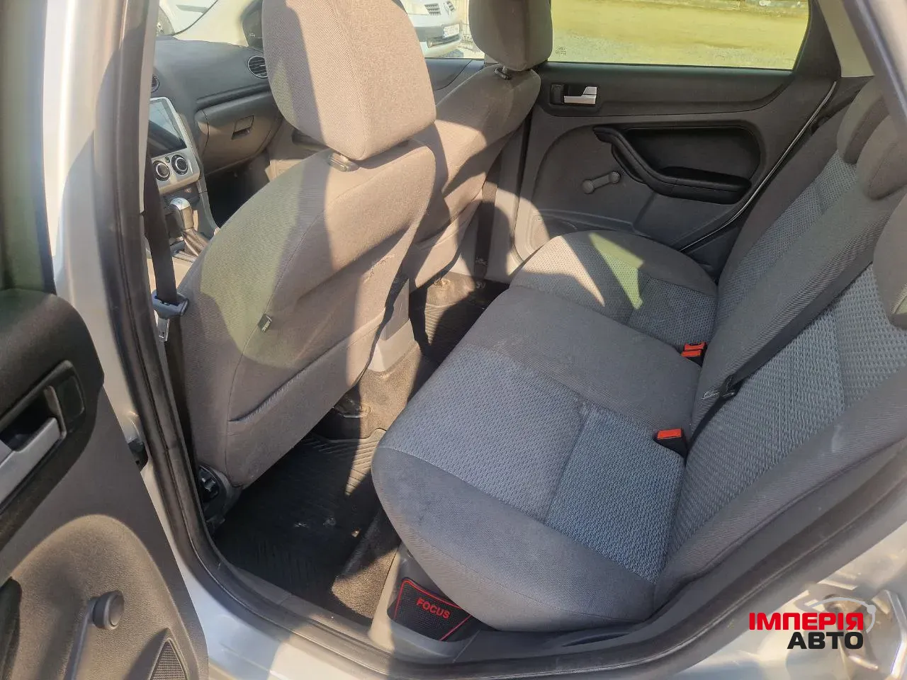 Ford Focus - фото 14