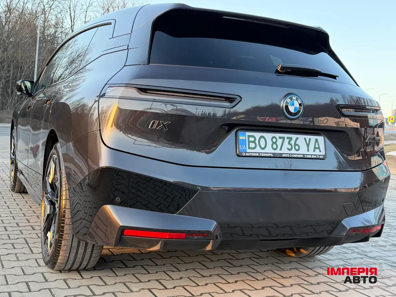 BMW iX - фото 15