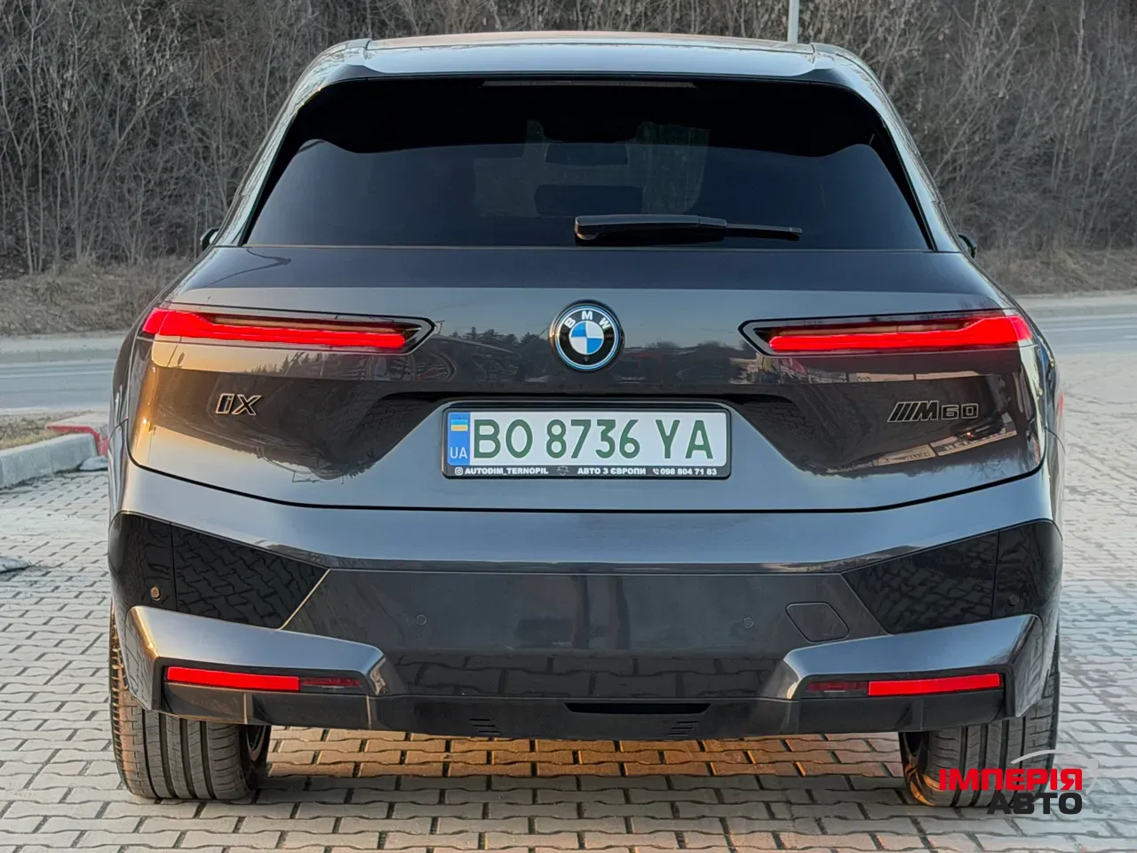 BMW iX - фото 14