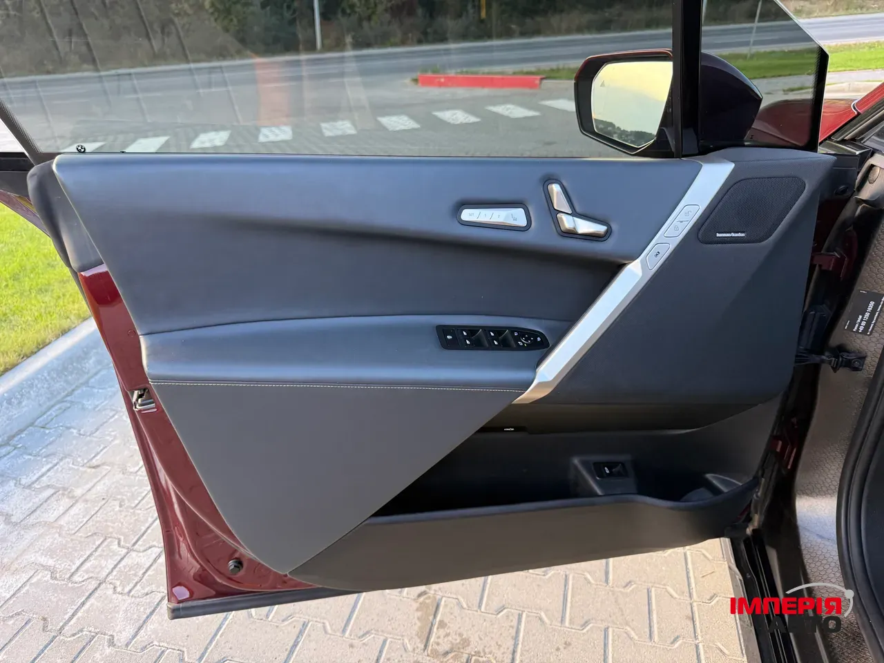 BMW iX - фото 50