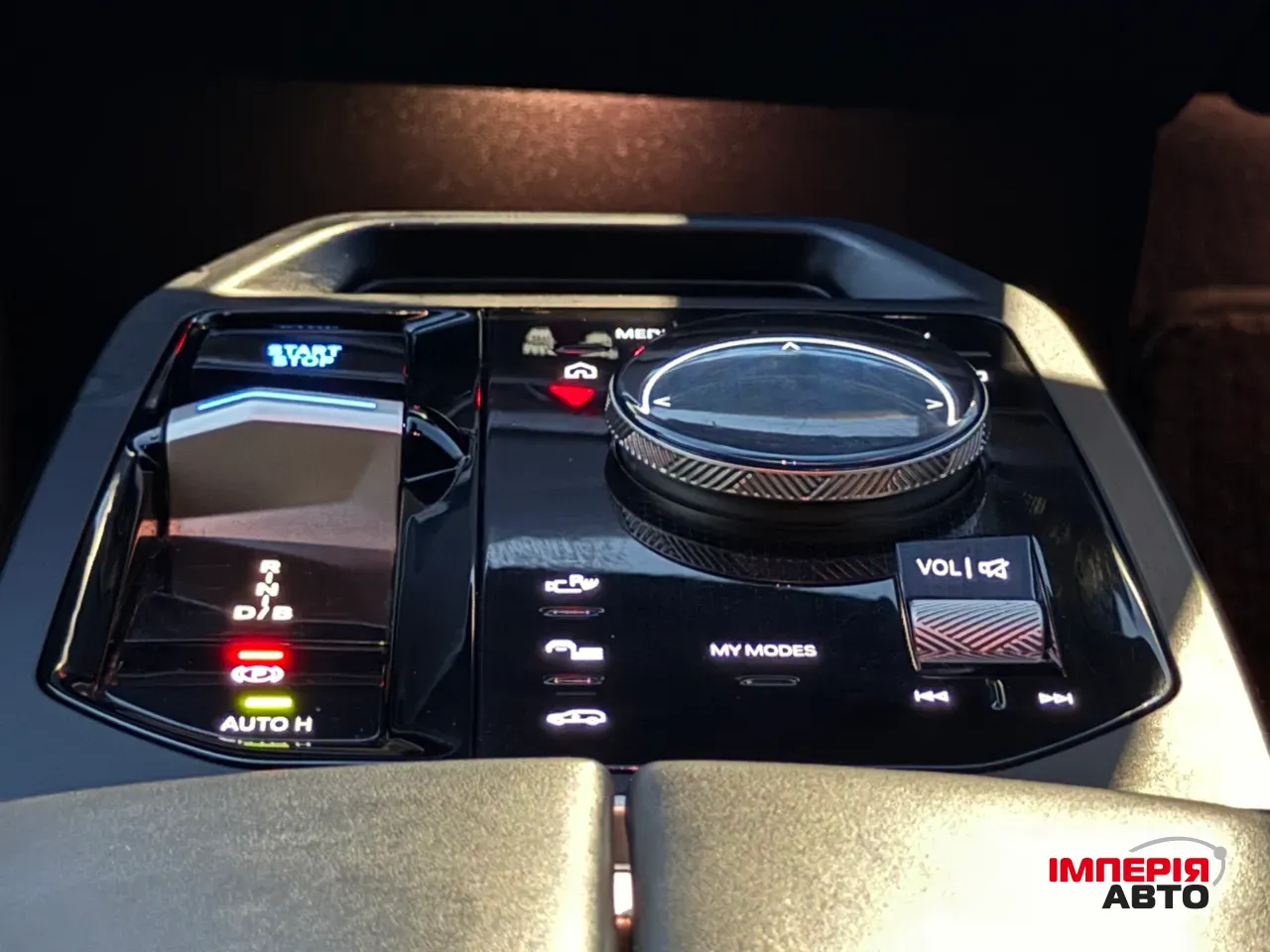 BMW iX - фото 34