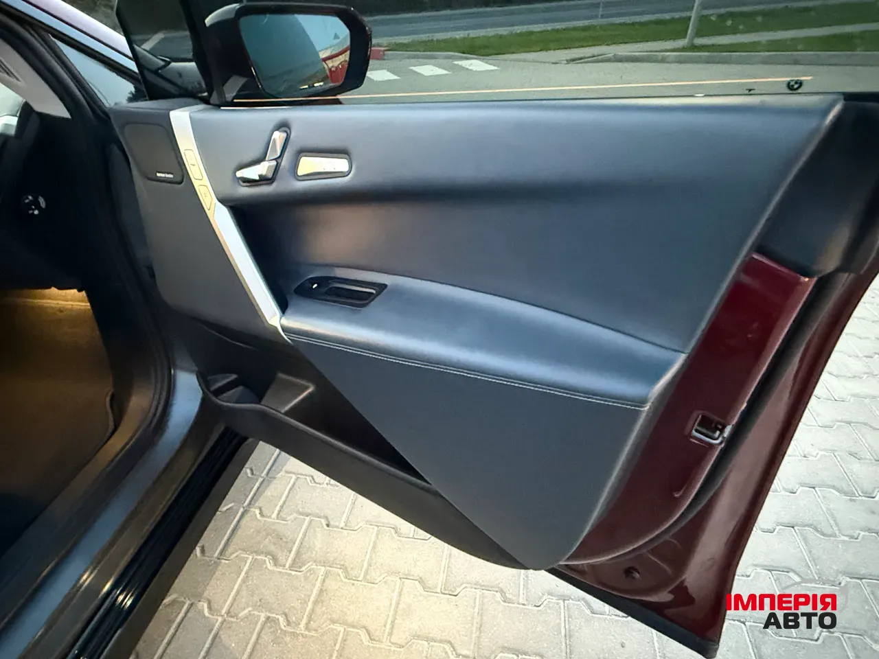 BMW iX - фото 27