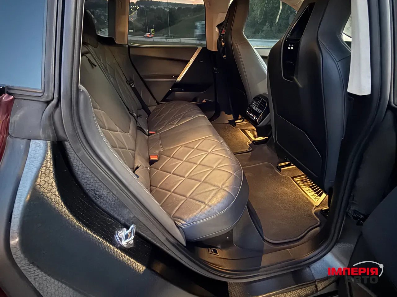 BMW iX - фото 24