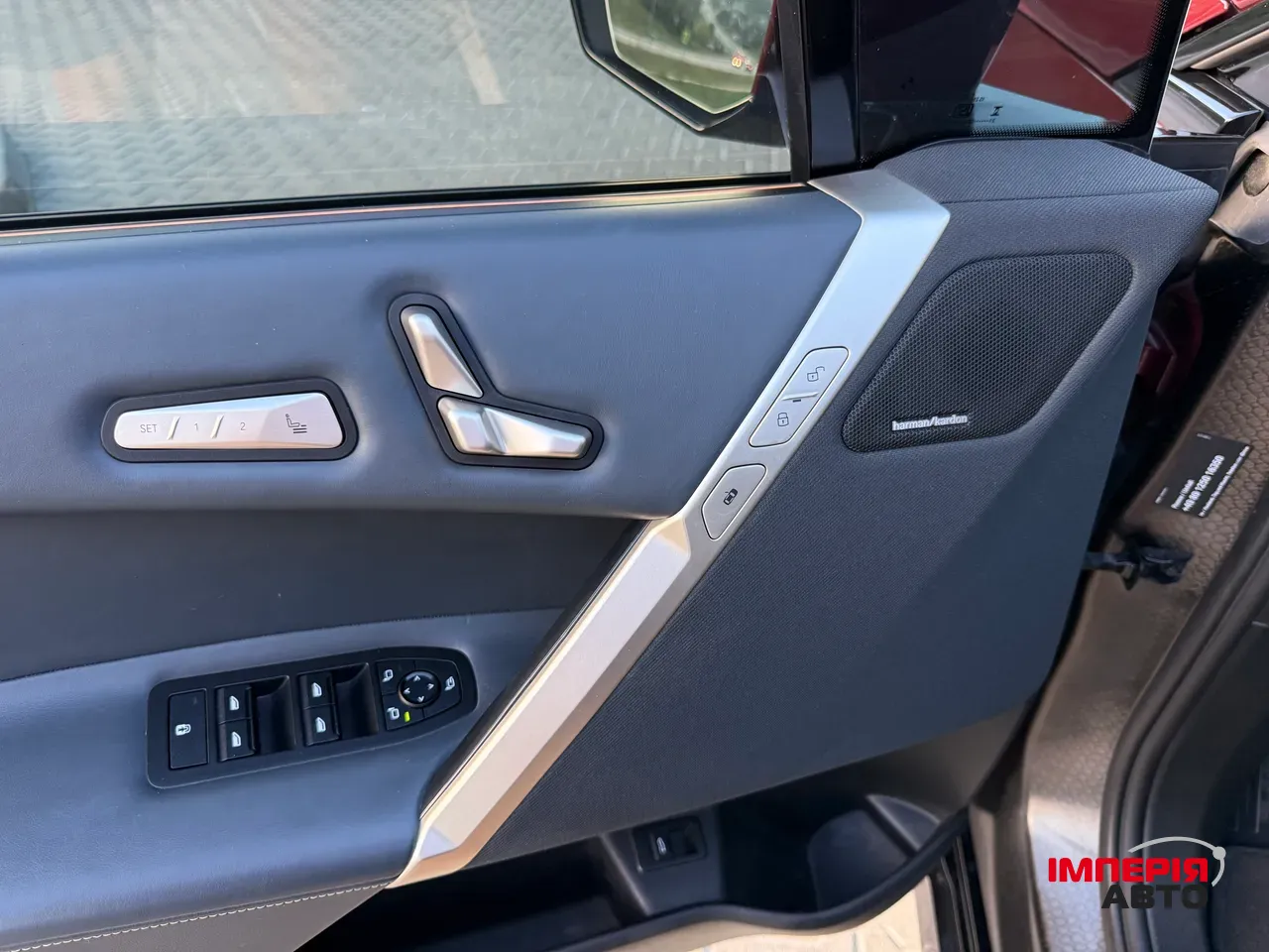 BMW iX - фото 51