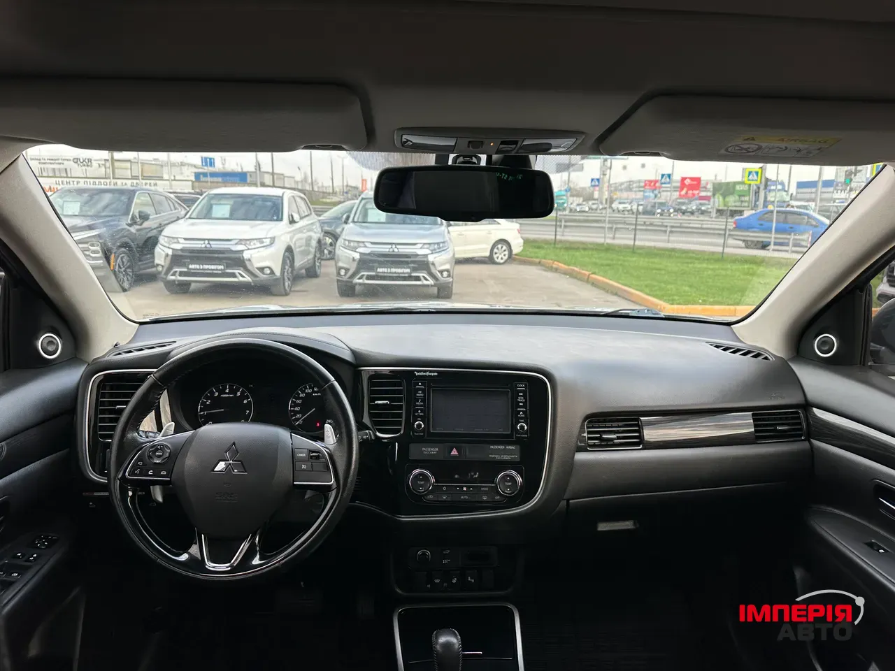 Mitsubishi Outlander - фото 14