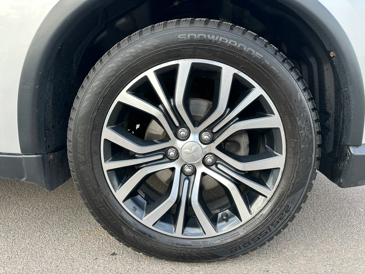 Mitsubishi Outlander - фото 10