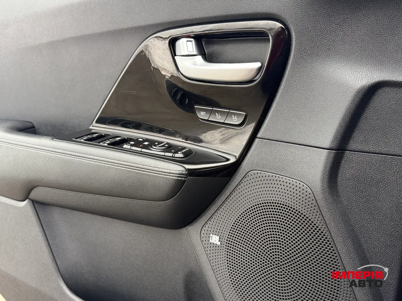 Kia Niro - фото 29