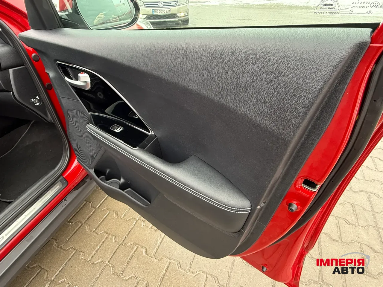 Kia Niro - фото 23