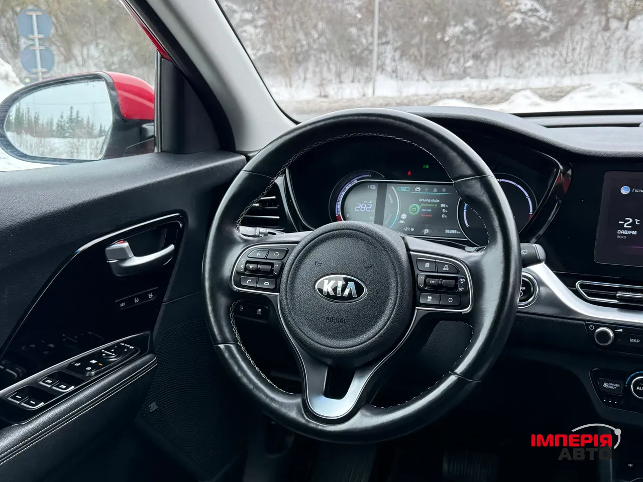 Kia Niro - фото 25
