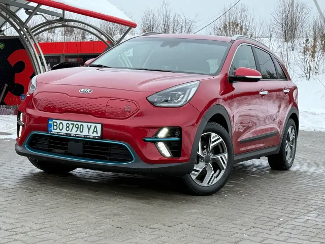 Kia Niro - фото 1