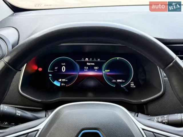 Renault ZOE - фото 2