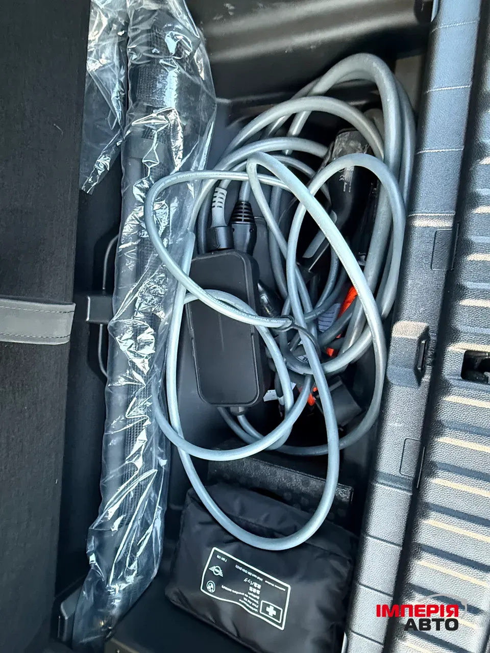 BMW iX - фото 21