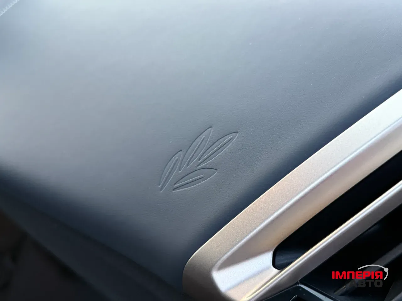 BMW iX - фото 30