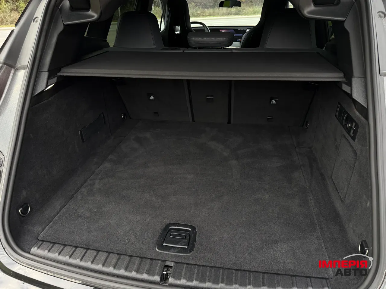 BMW iX - фото 18