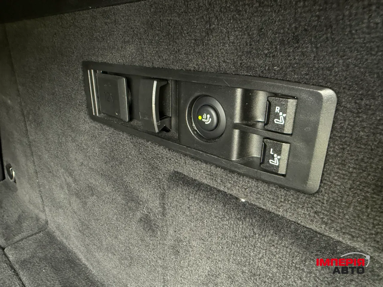 BMW iX - фото 19