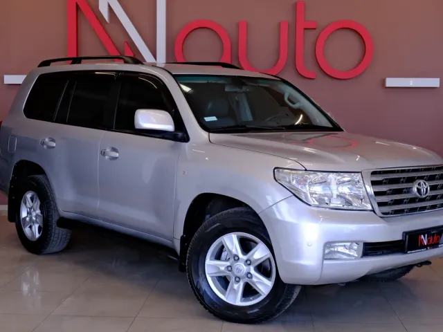 Toyota Land Cruiser - фото 4