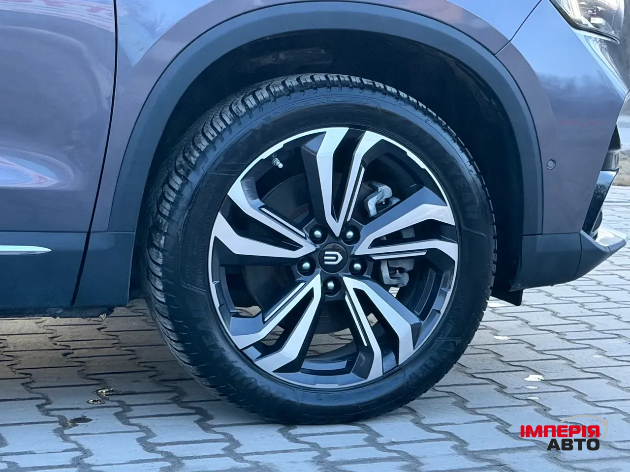 Skywell ET5 - фото 5