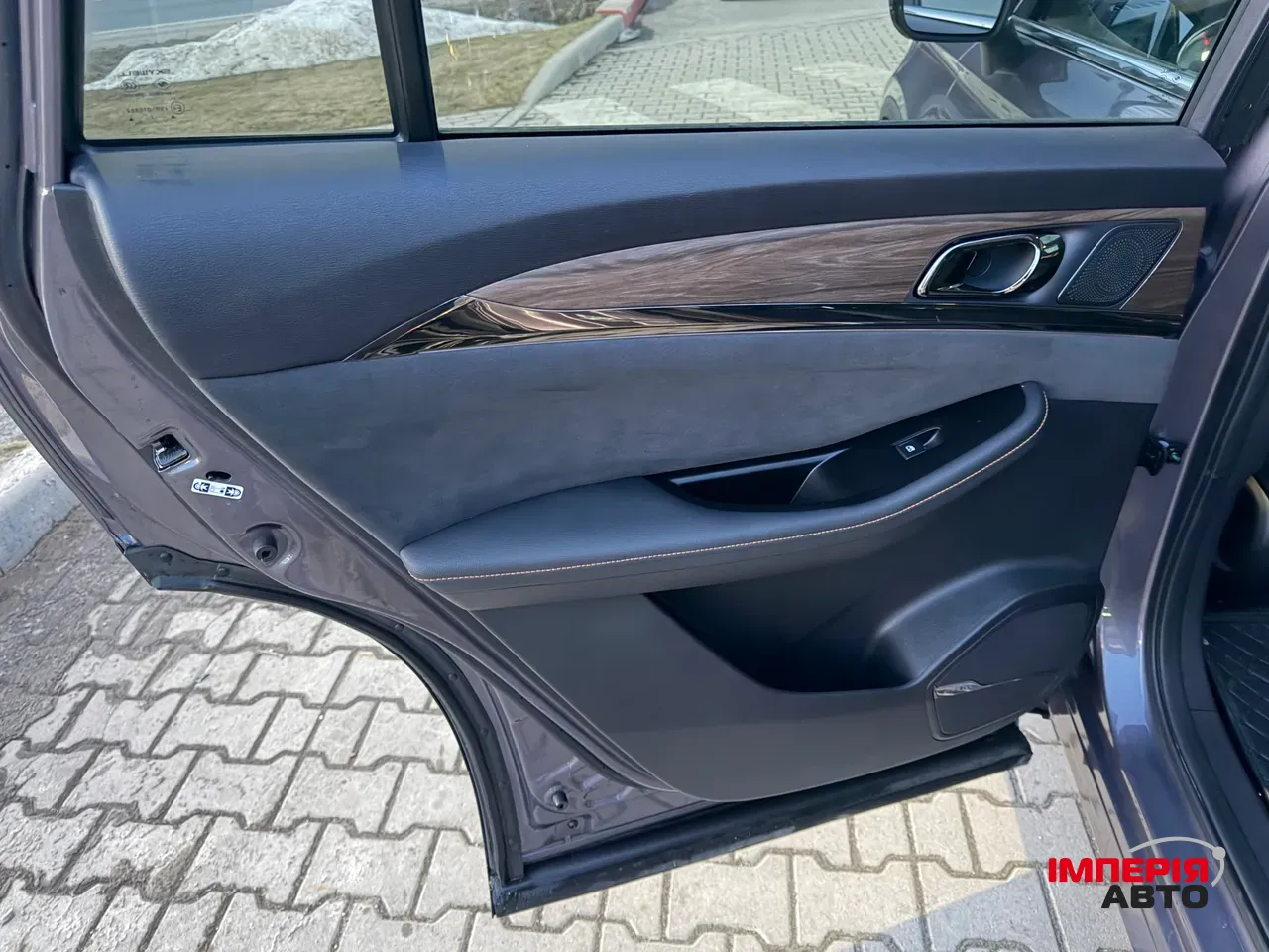 Skywell ET5 - фото 18