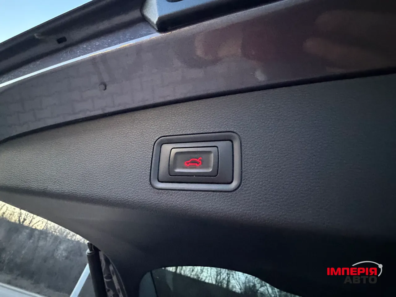 Skywell ET5 - фото 20