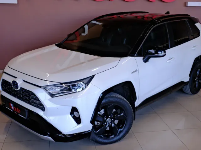 Toyota RAV4 - фото 2