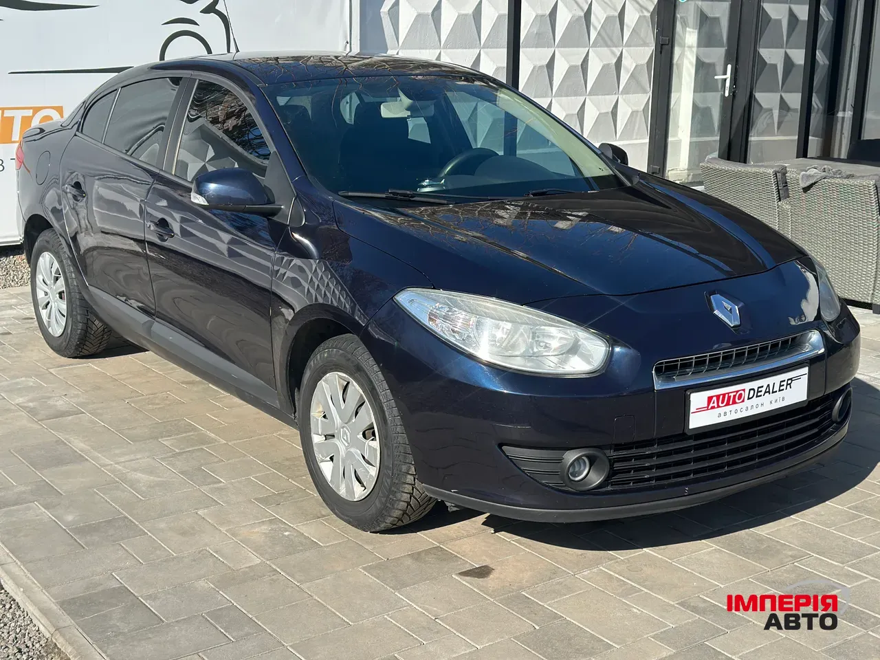 Renault Fluence - фото 12
