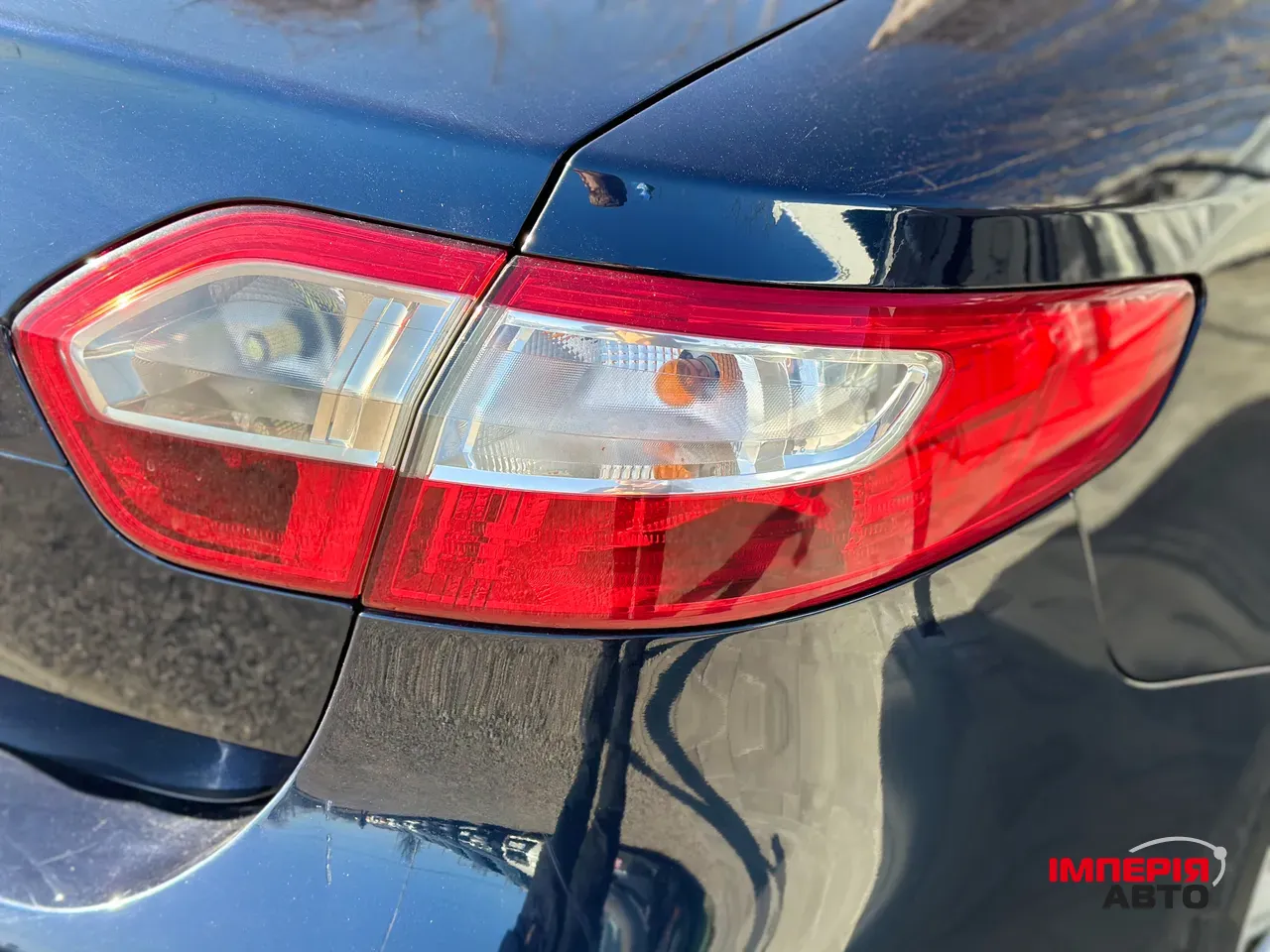 Renault Fluence - фото 11