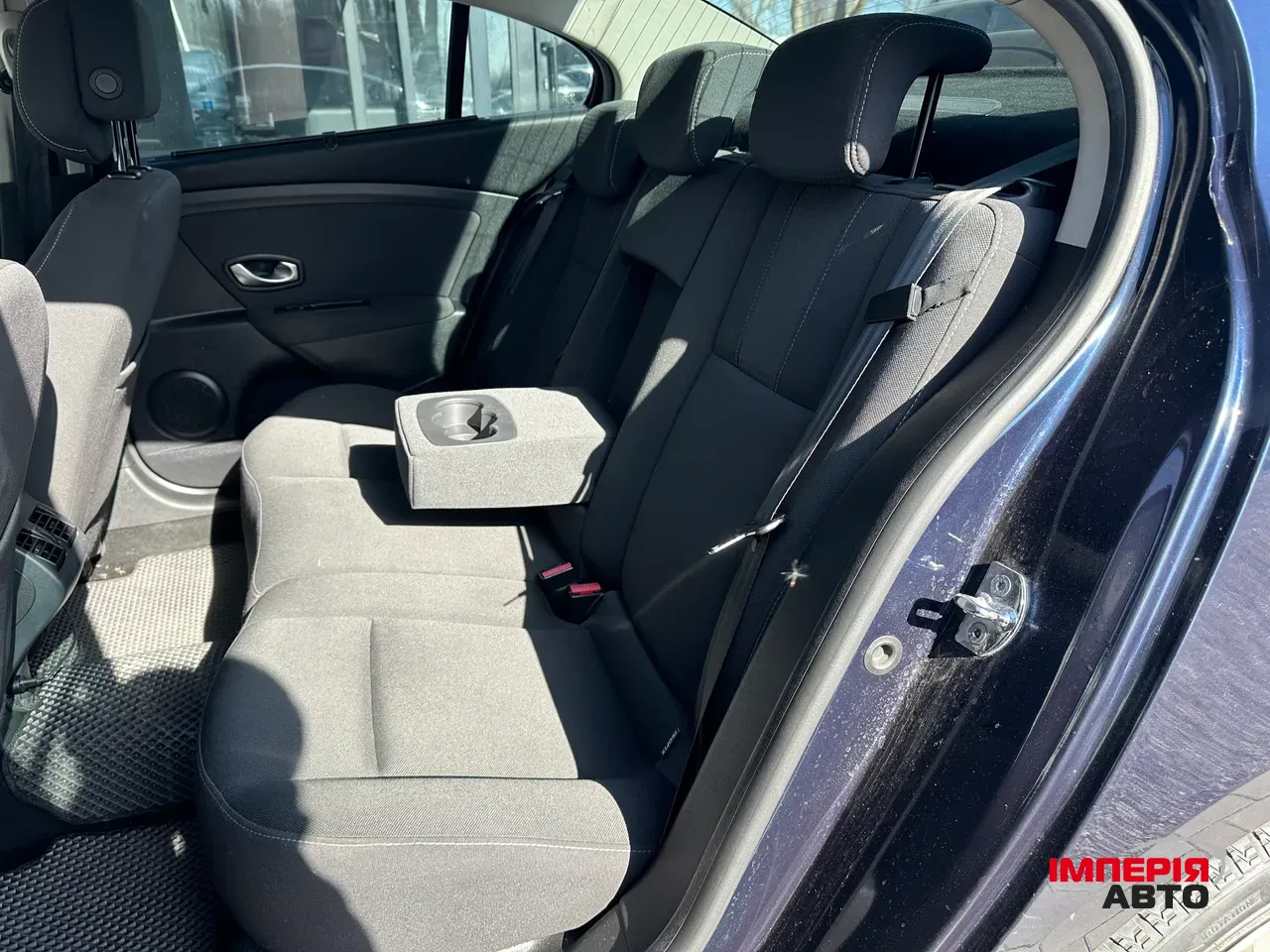 Renault Fluence - фото 28