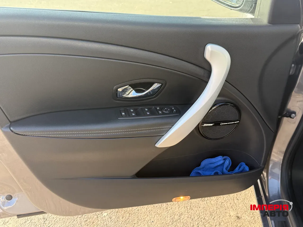 Renault Megane - фото 18