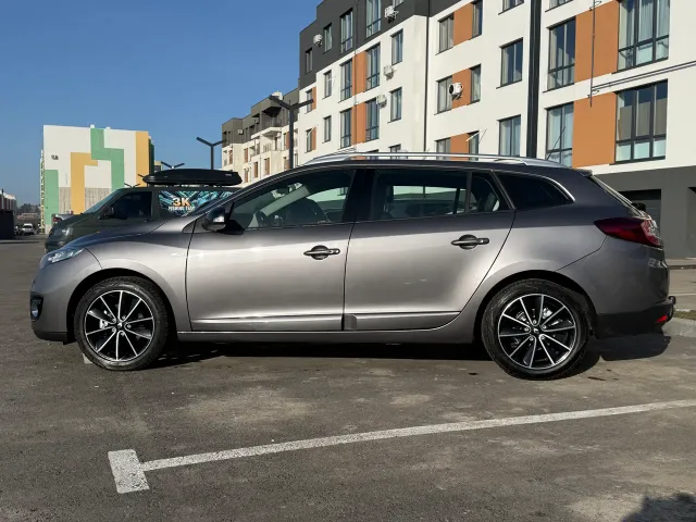 Renault Megane - фото 5