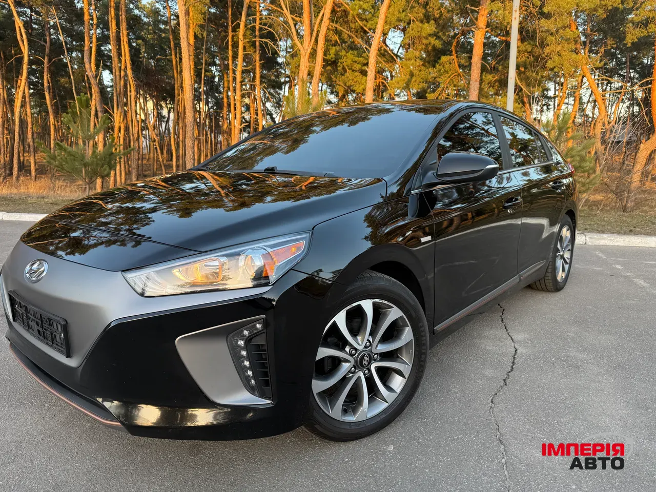 Hyundai IONIQ - фото 24