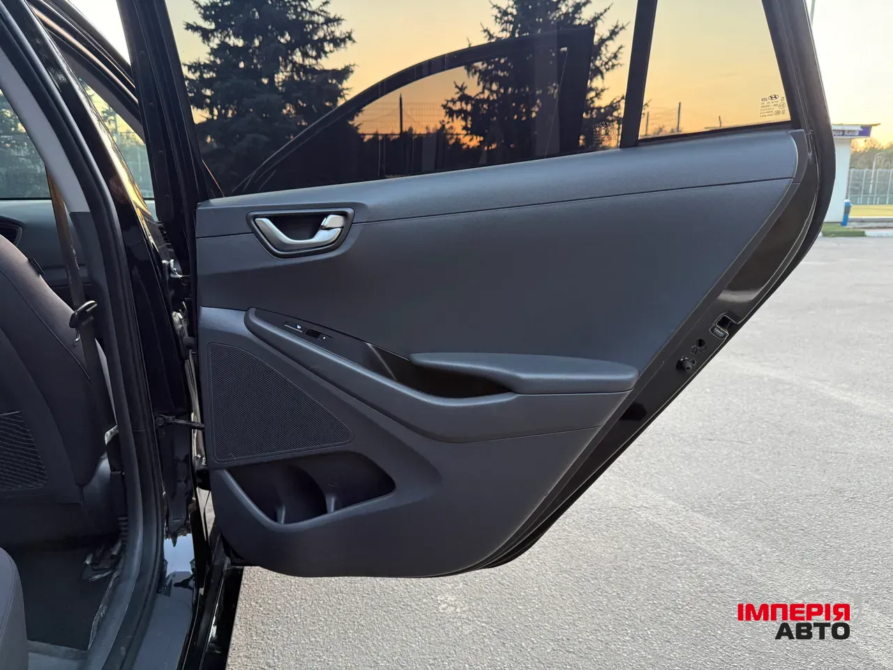 Hyundai IONIQ - фото 79