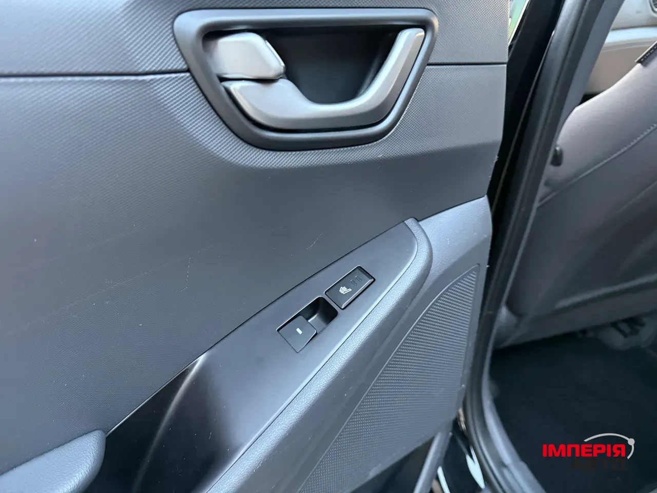 Hyundai IONIQ - фото 75