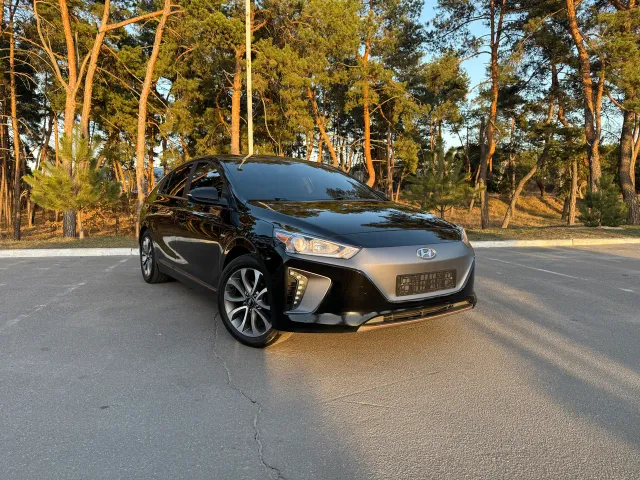Hyundai IONIQ - фото 3