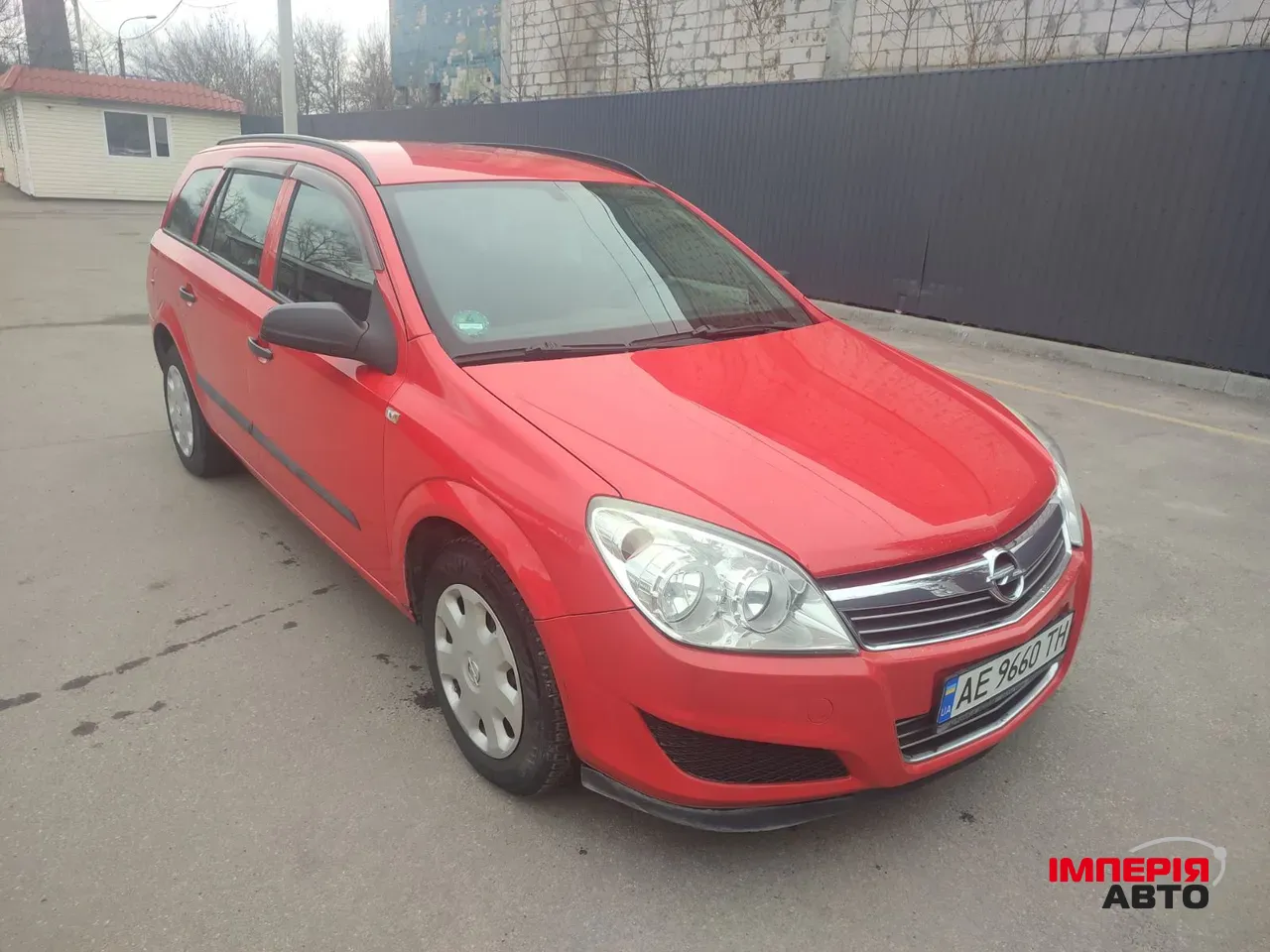 Opel Astra - фото 1