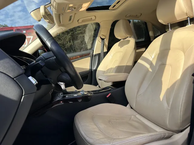 Audi A4 - фото 4