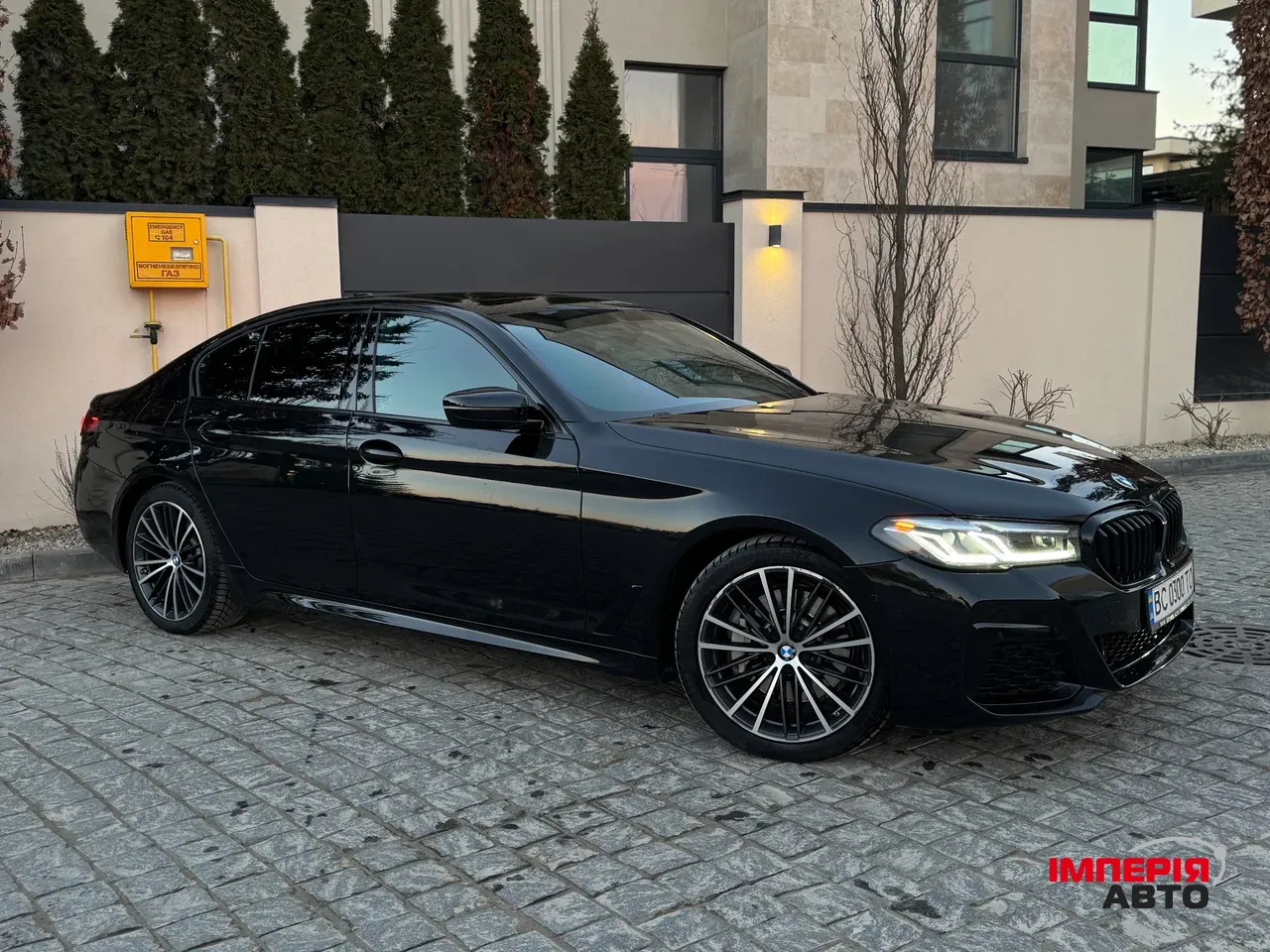 BMW 5 серії - фото 2