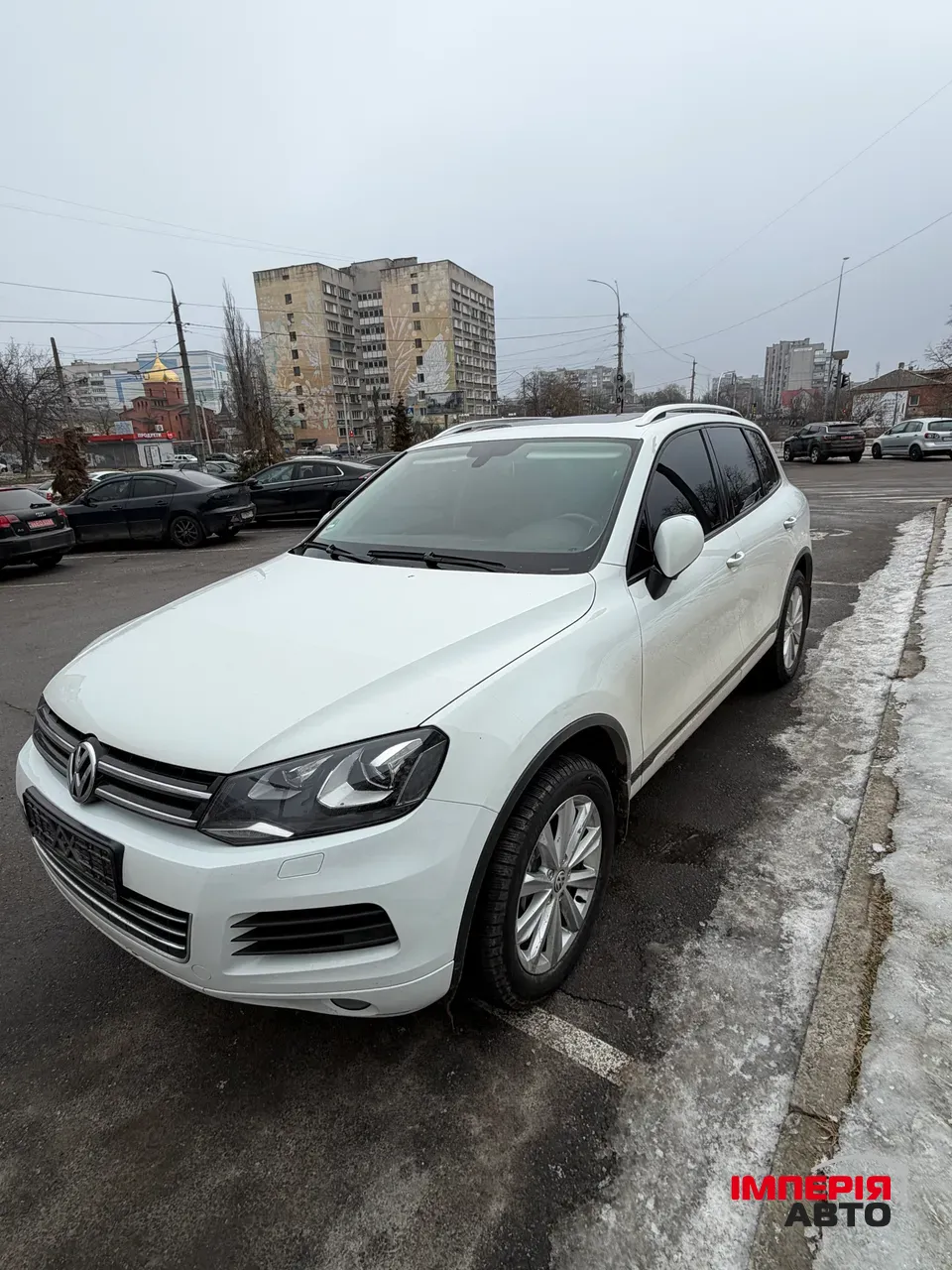 Volkswagen Touareg - фото 2