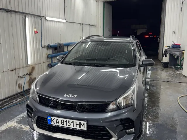 Kia Rio - фото 1