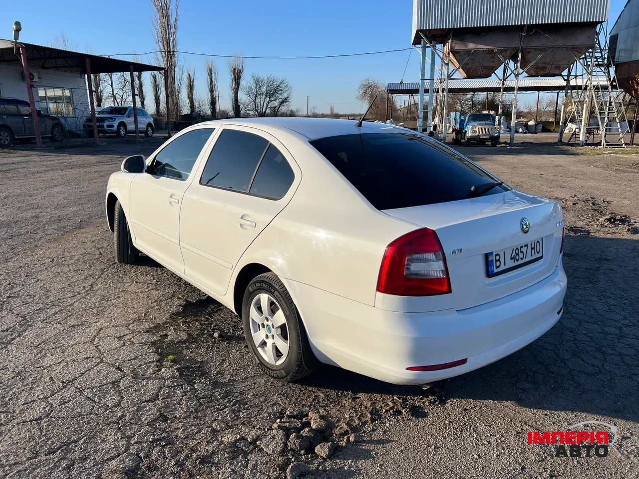 Skoda Octavia - фото 3