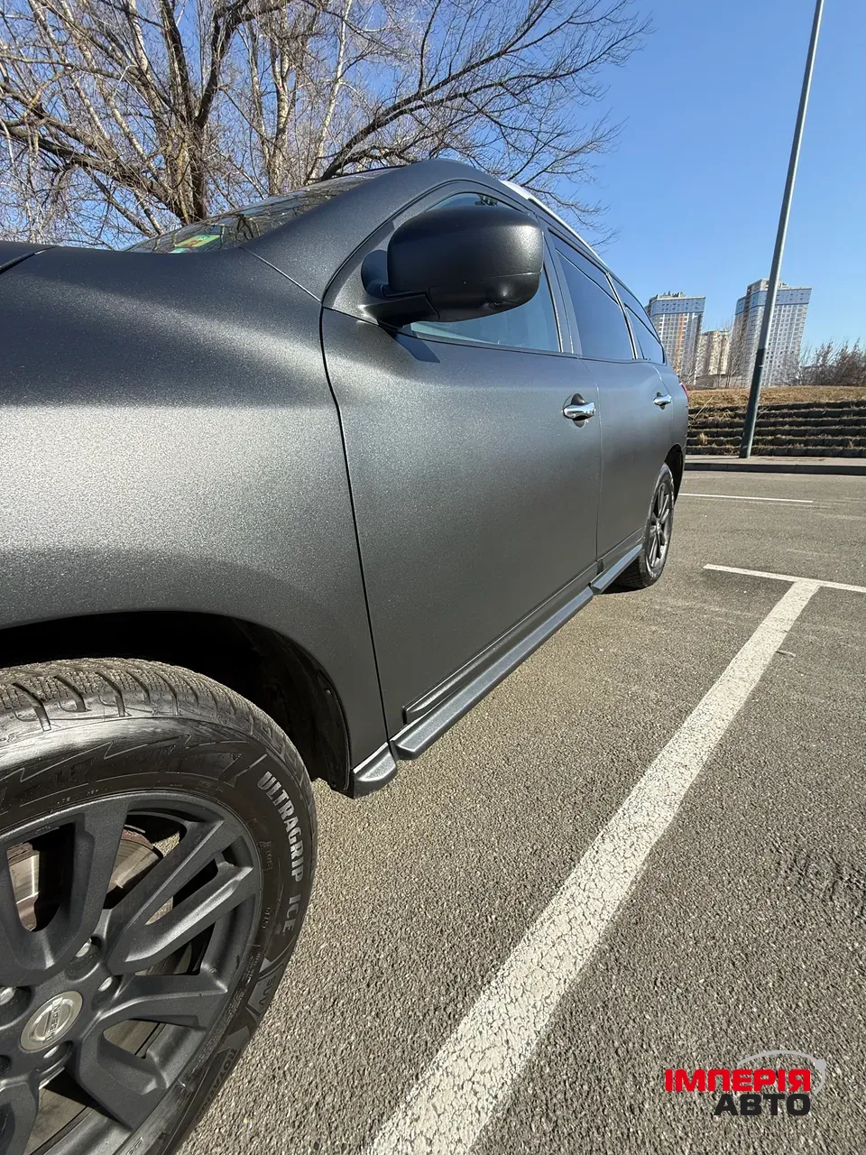 Nissan Pathfinder - фото 3