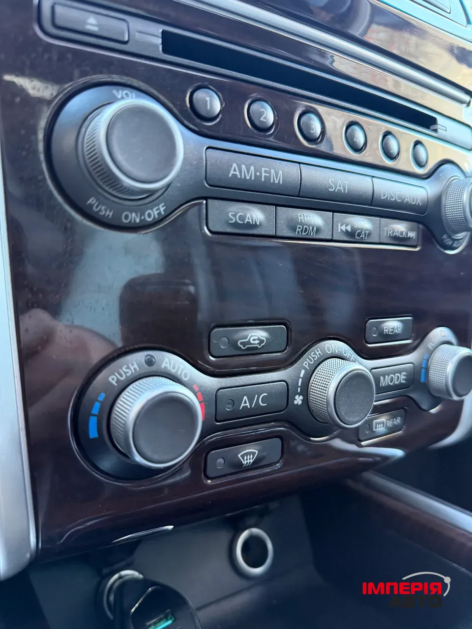 Nissan Pathfinder - фото 27