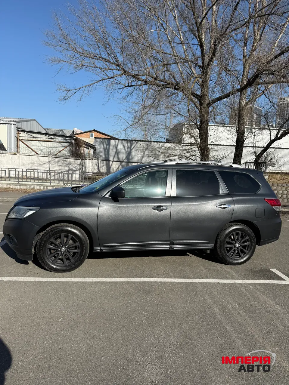 Nissan Pathfinder - фото 2